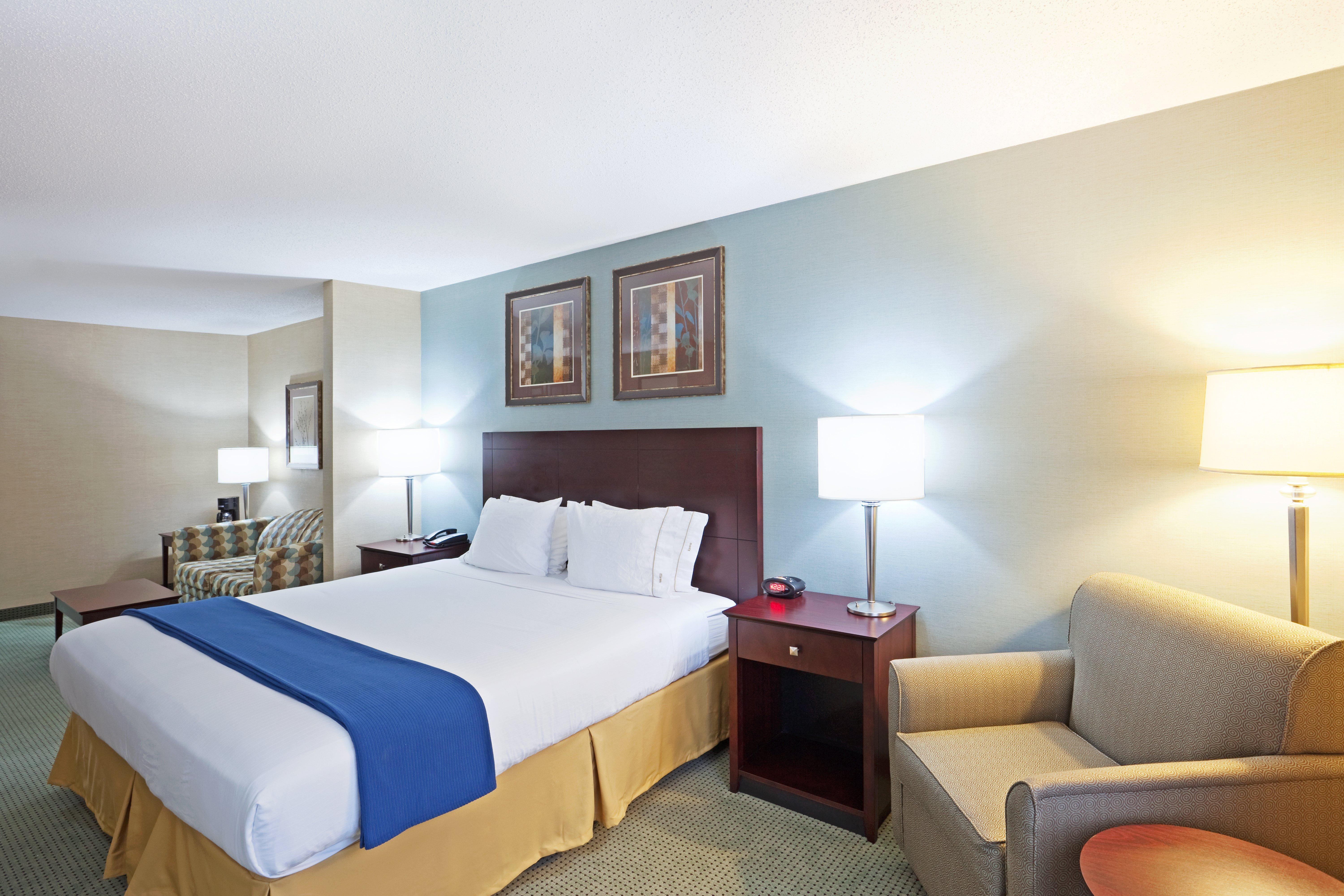 Holiday Inn Express And Suites Meriden, An Ihg Hotel Zewnętrze zdjęcie